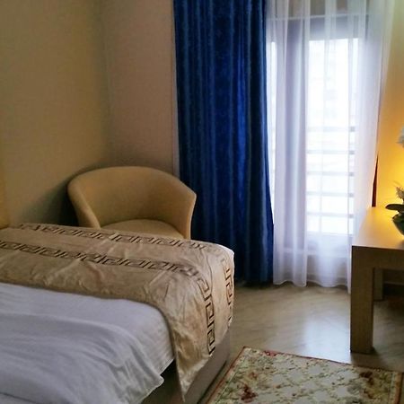 Capital Tirana Hotel Bruci Eksteriør billede