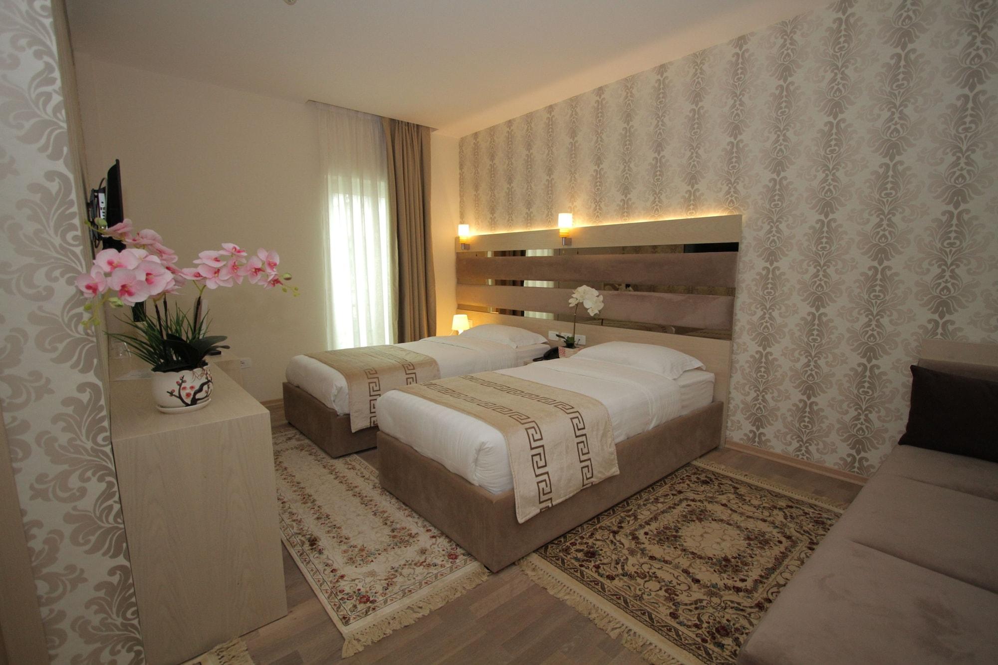 Capital Tirana Hotel Bruci Eksteriør billede