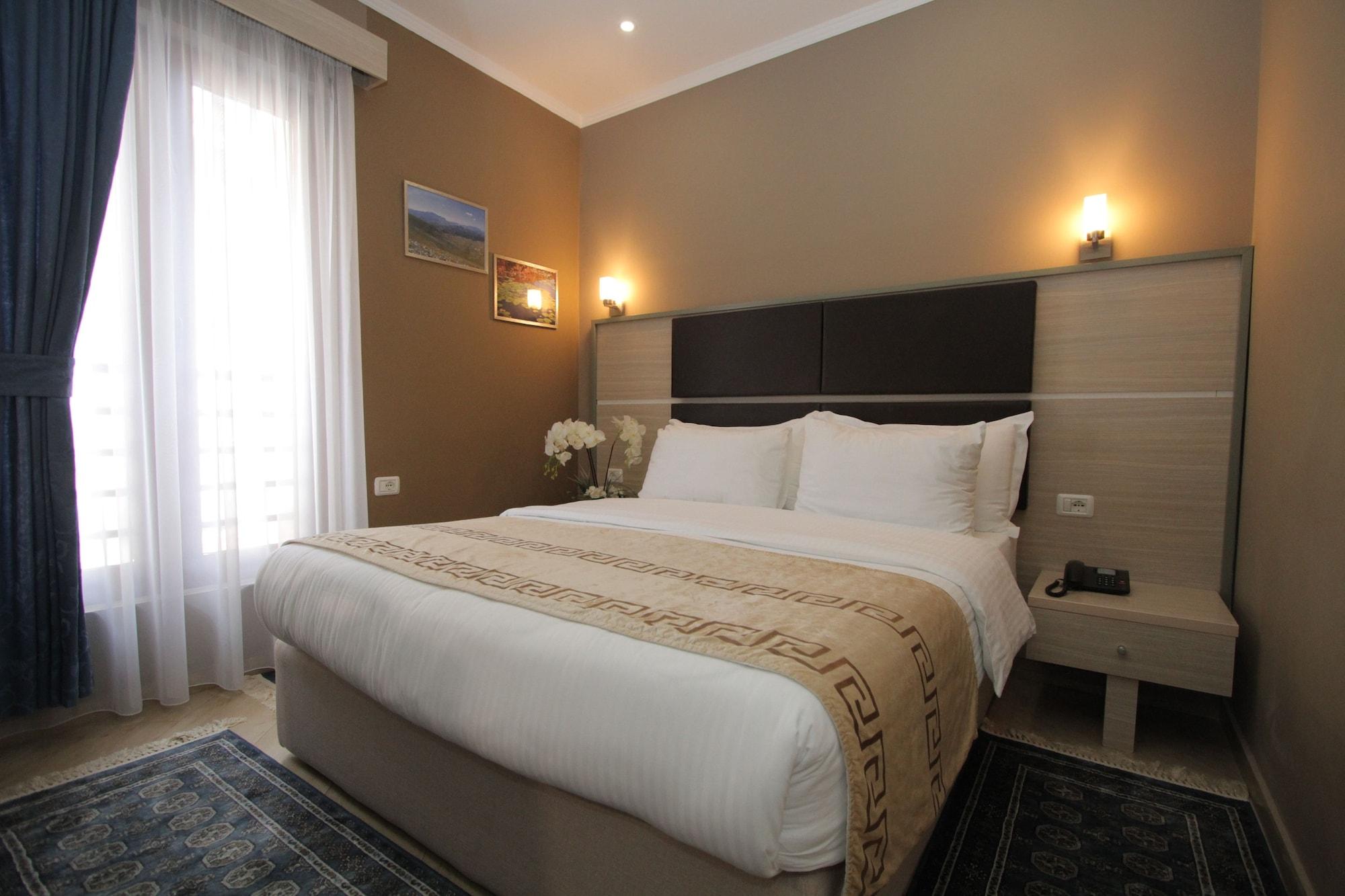Capital Tirana Hotel Bruci Eksteriør billede