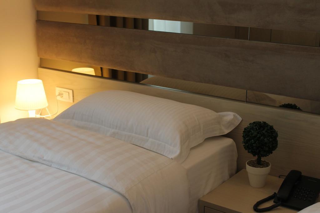 Capital Tirana Hotel Bruci Eksteriør billede