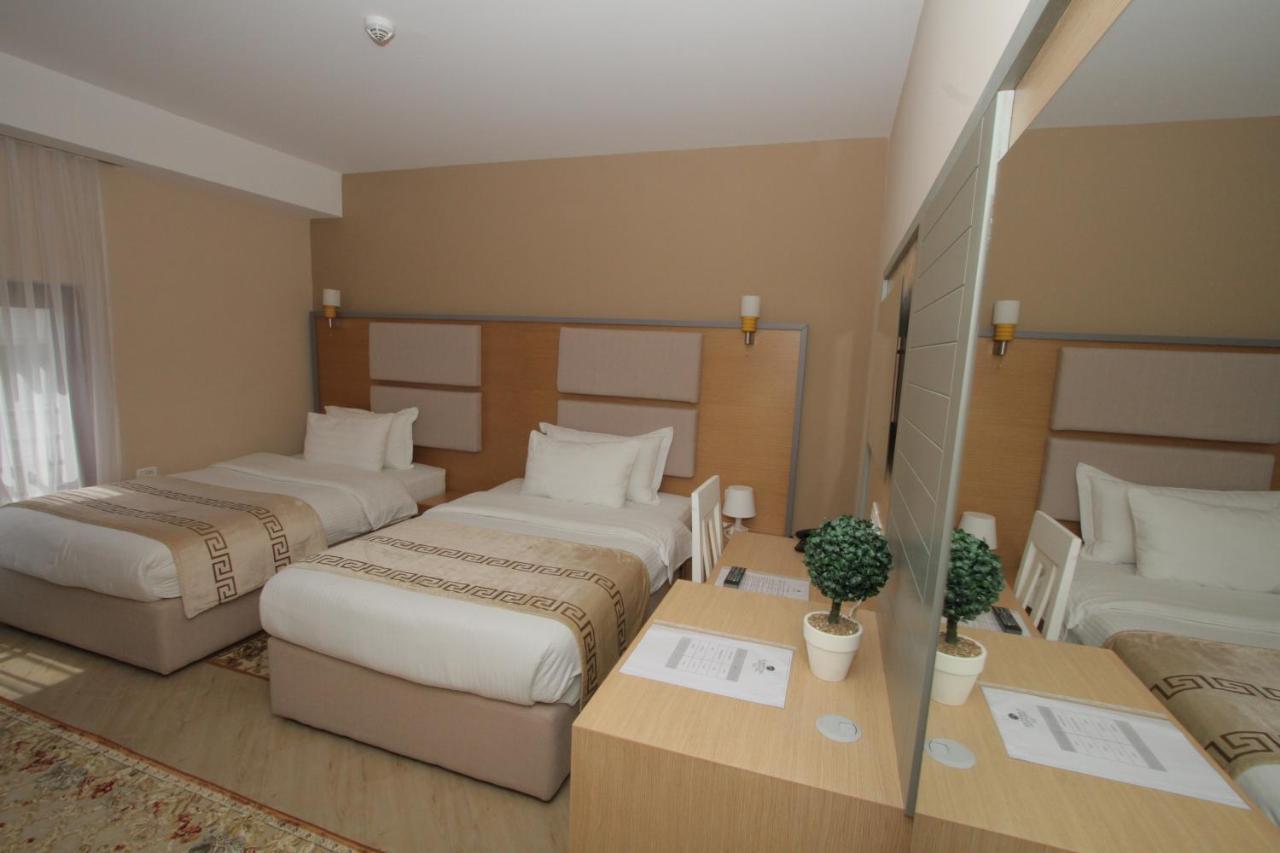 Capital Tirana Hotel Bruci Eksteriør billede